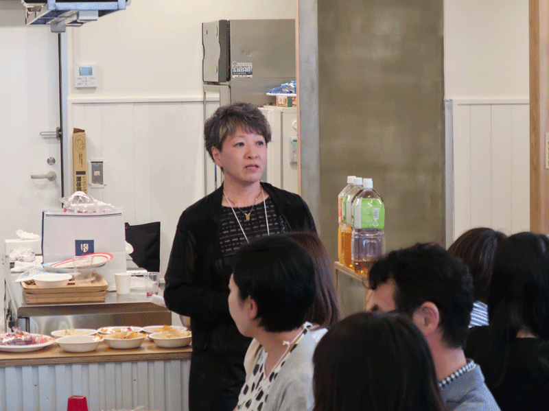 第5期生、鷹取美加さんの司会で始まりました